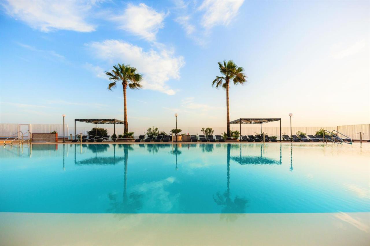 Apulia Taranto Ara Solis 4*
